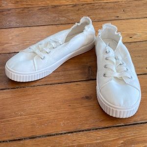 MADDEN GIRL slip-on low-top sneakers